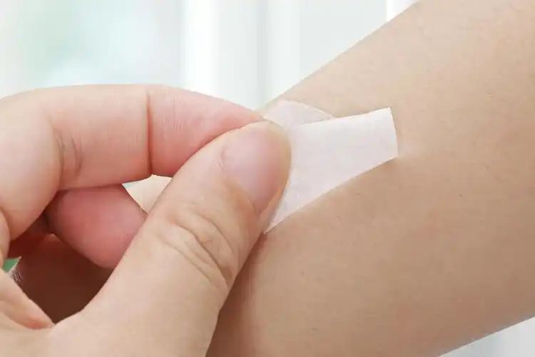 Surgical Paper Tape: Balancing Adhesion and Gentle Removal