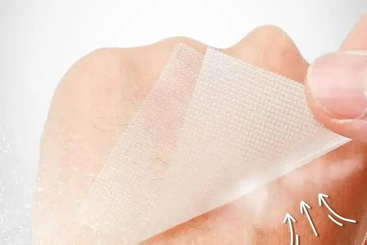 How to Select the Best Waterproof Surgical Tape for Sensitive Skin？